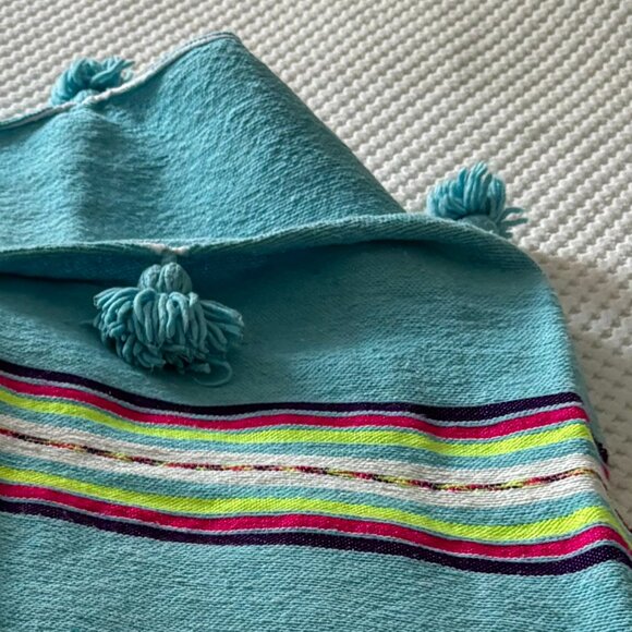 Authentic Handcrafted Moroccan Blanket - Picture 5 of 7